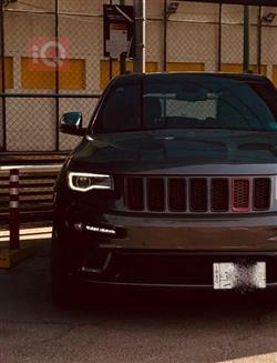 جیپ گراند شیرۆکی